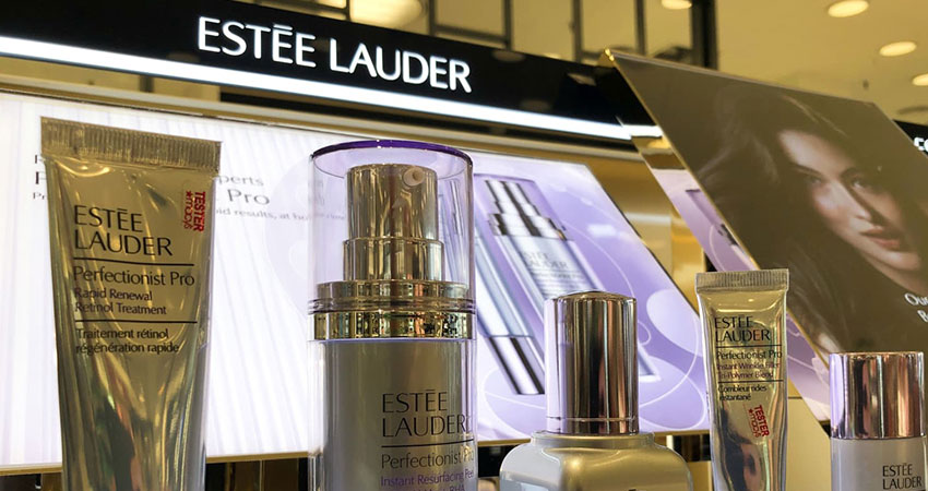 Estee Lauder counter feature